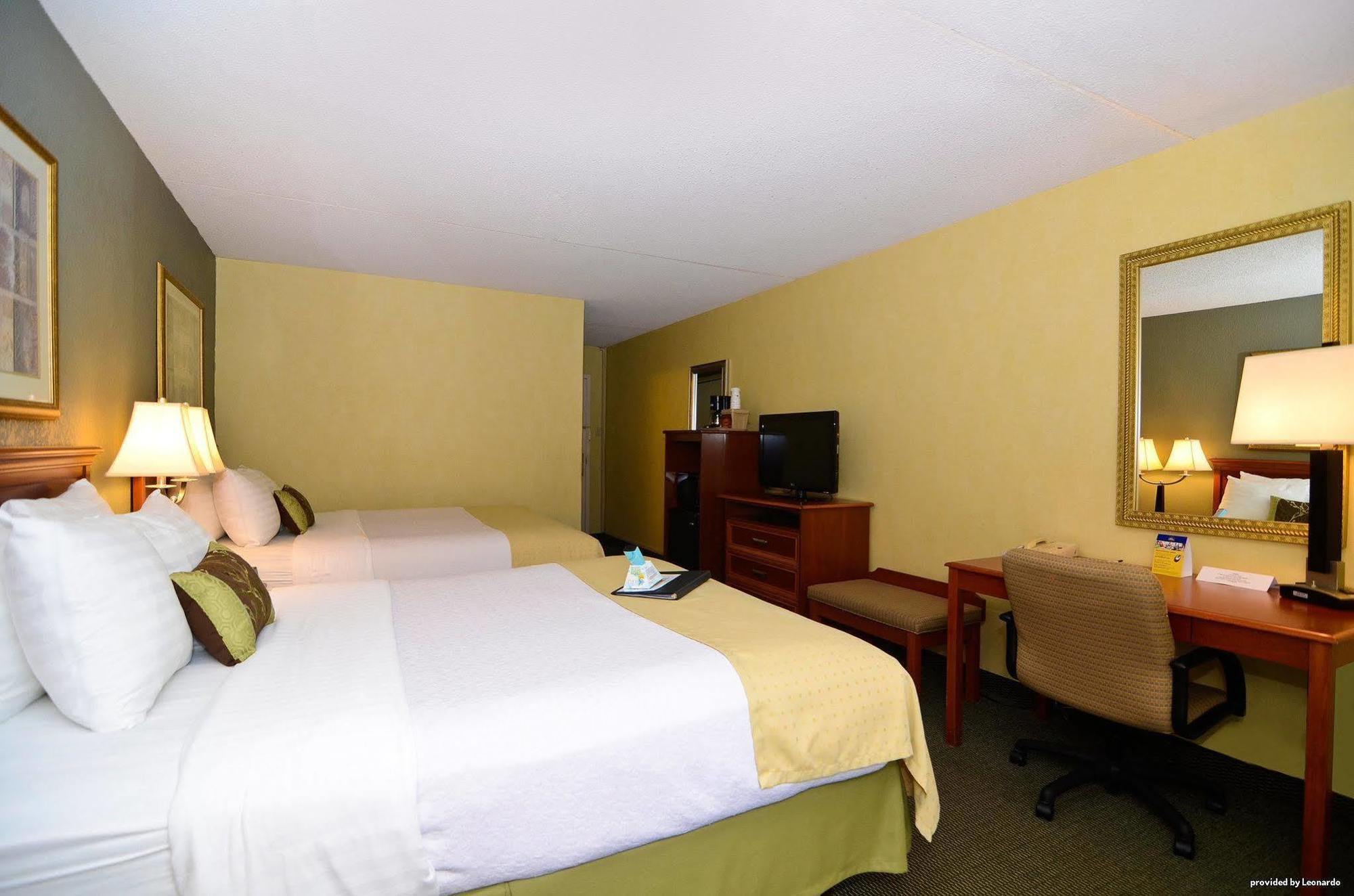 Best Western Tomah Hotel Szoba fotó
